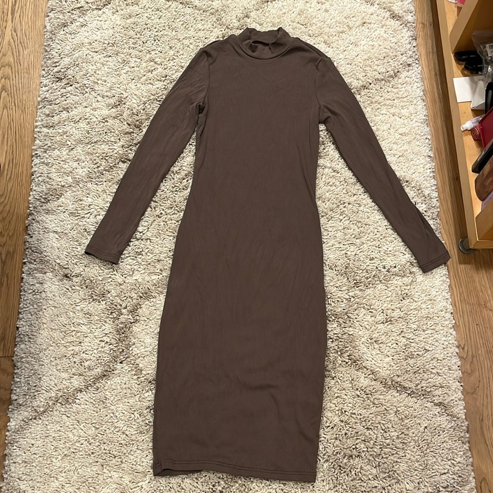 Long sleeve dress